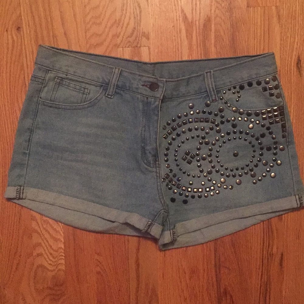 Forever 21 Stylish Jean Shorts